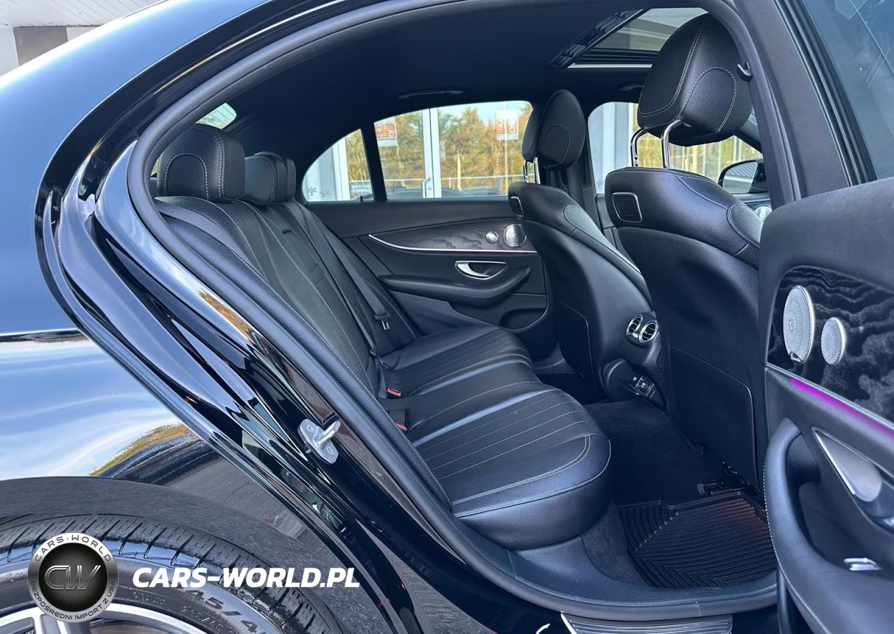 2018 Mercedes-Benz E 300 4Matic VIN:WDDZF4KB1JA320327 - 6