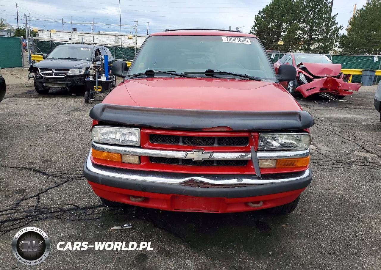 1998 Chevrolet Blazer VIN:1GNDT13W9W2171297 - 5