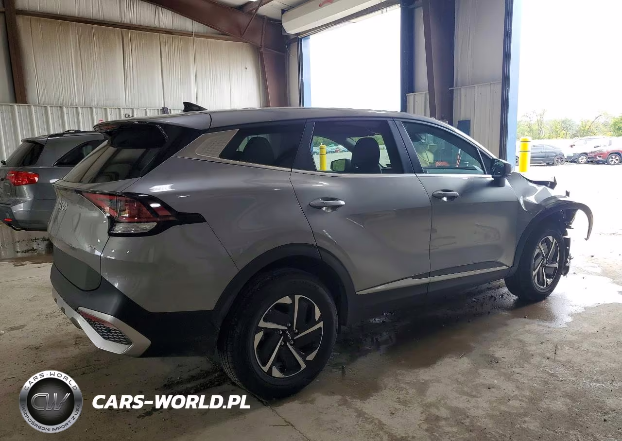 2023 Kia Sportage Lx VIN:KNDPUCAG9P7079430 - 3