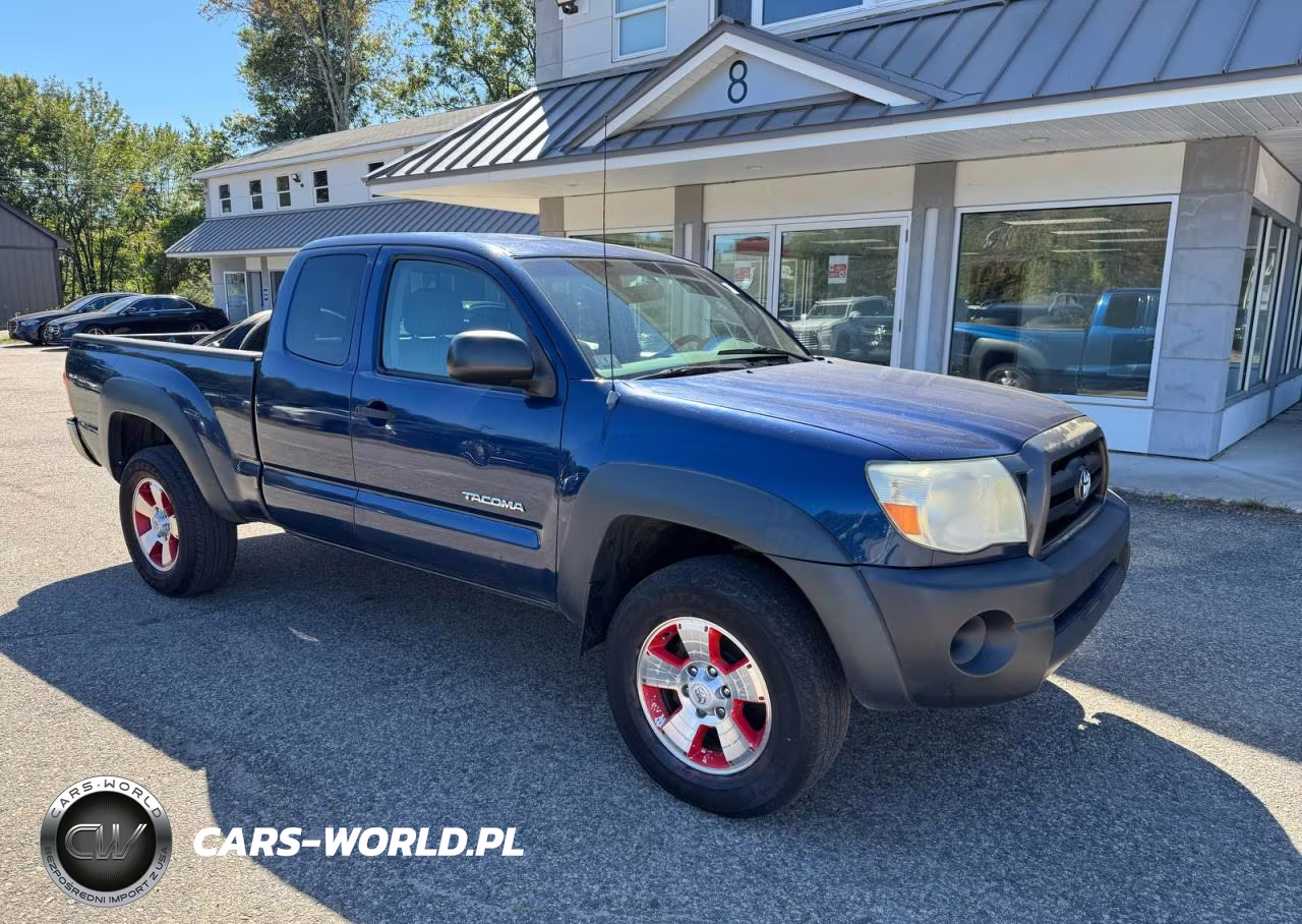 2008 Toyota Tacoma VIN:5TEUX42N18Z589486 - 1