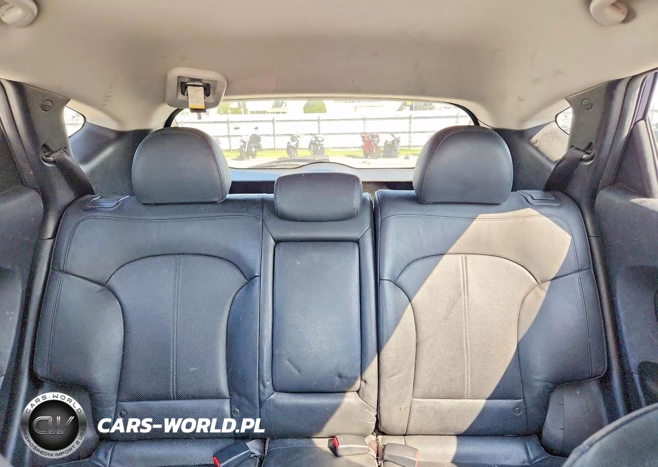2012 Hyundai Tucson Limited VIN:KM8JU3AC2CU491120 - 10