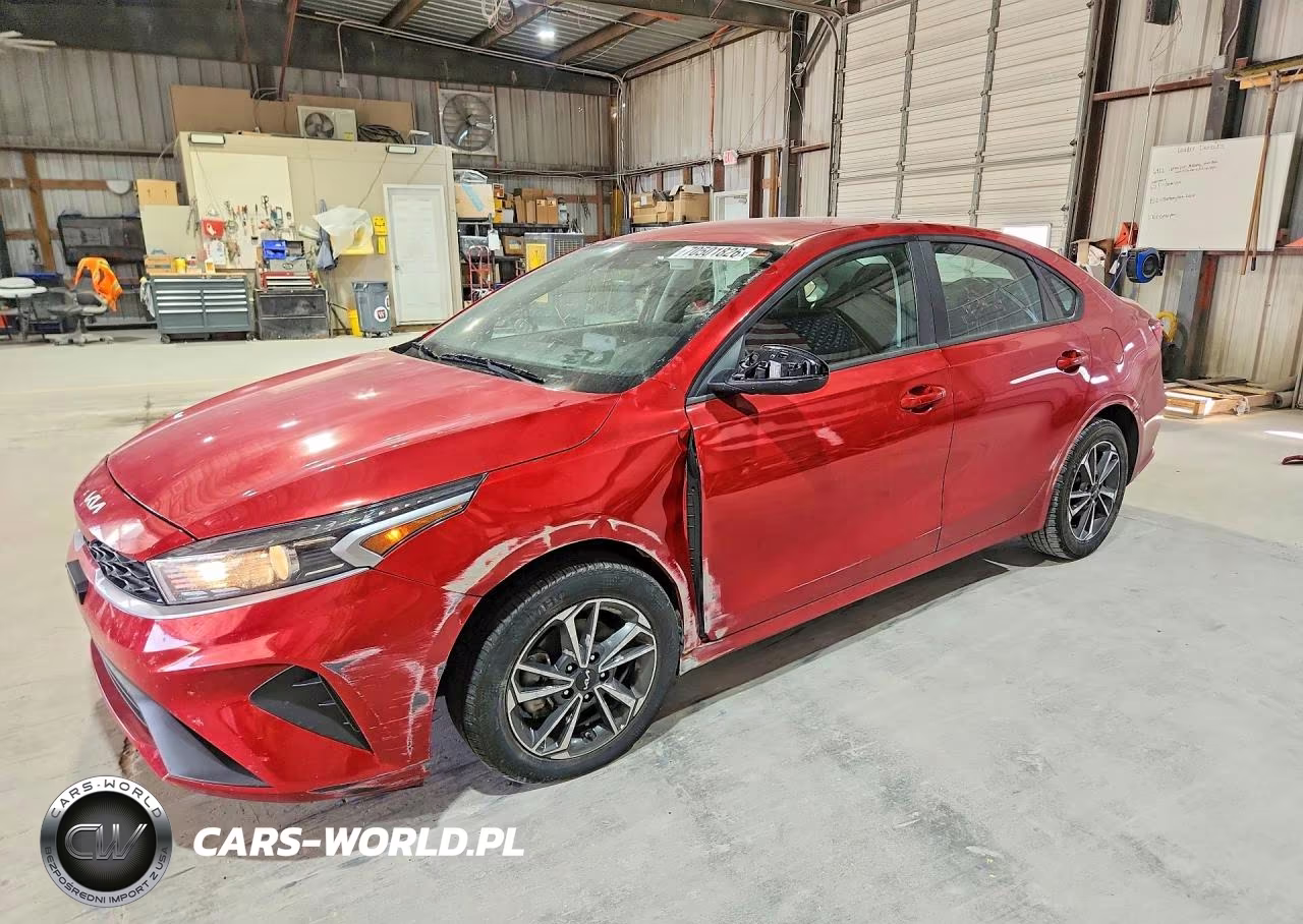 2024 Kia Forte Lxs VIN:3KPF24AD0RE767574 - 1