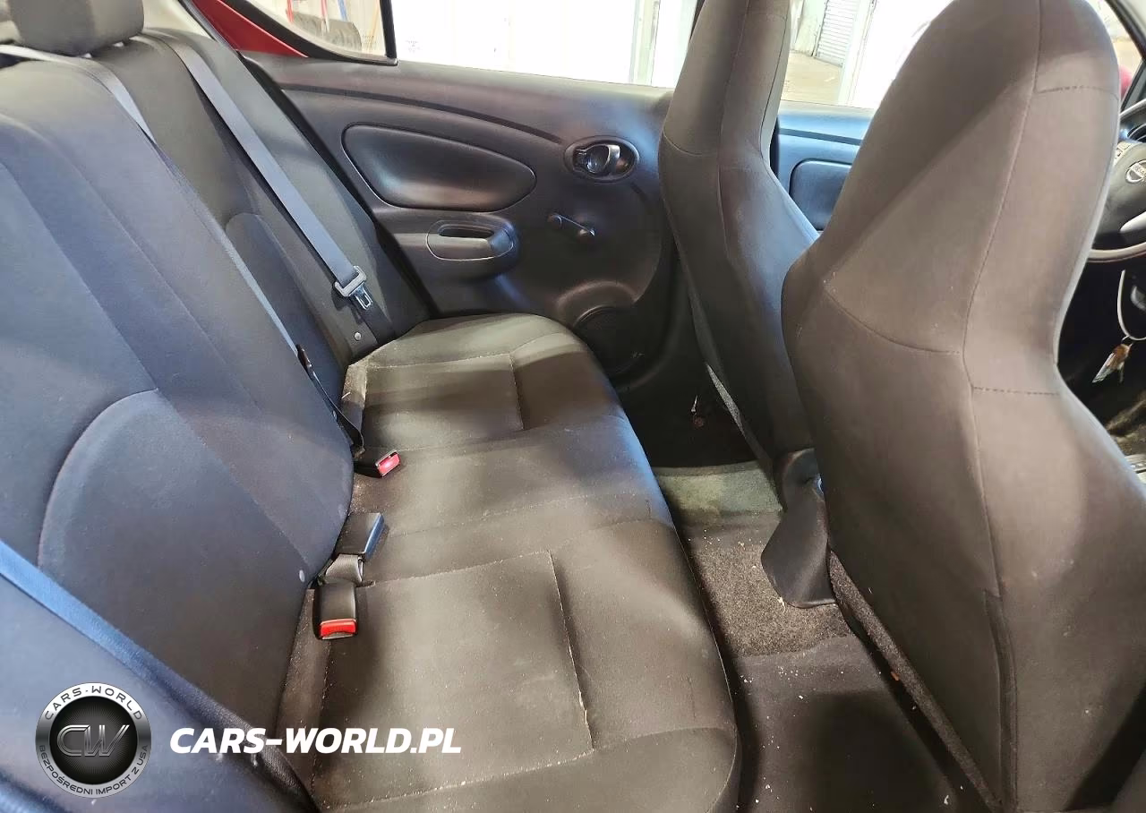 2016 Nissan Versa 1.6 S Plus VIN:3N1CN7AP5GL906132 - 10