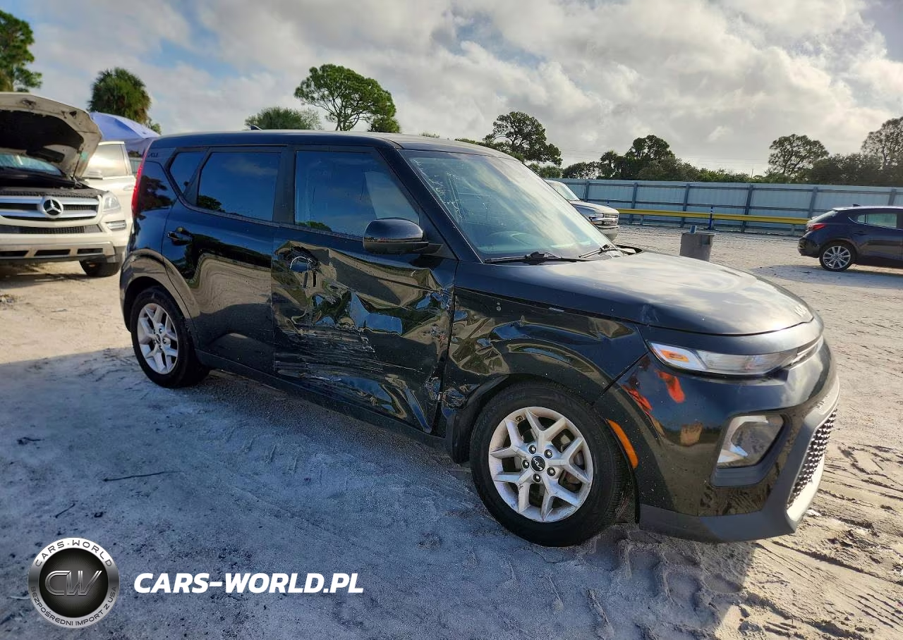 2022 Kia Soul S VIN:KNDJ23AU1N7802704 - 4