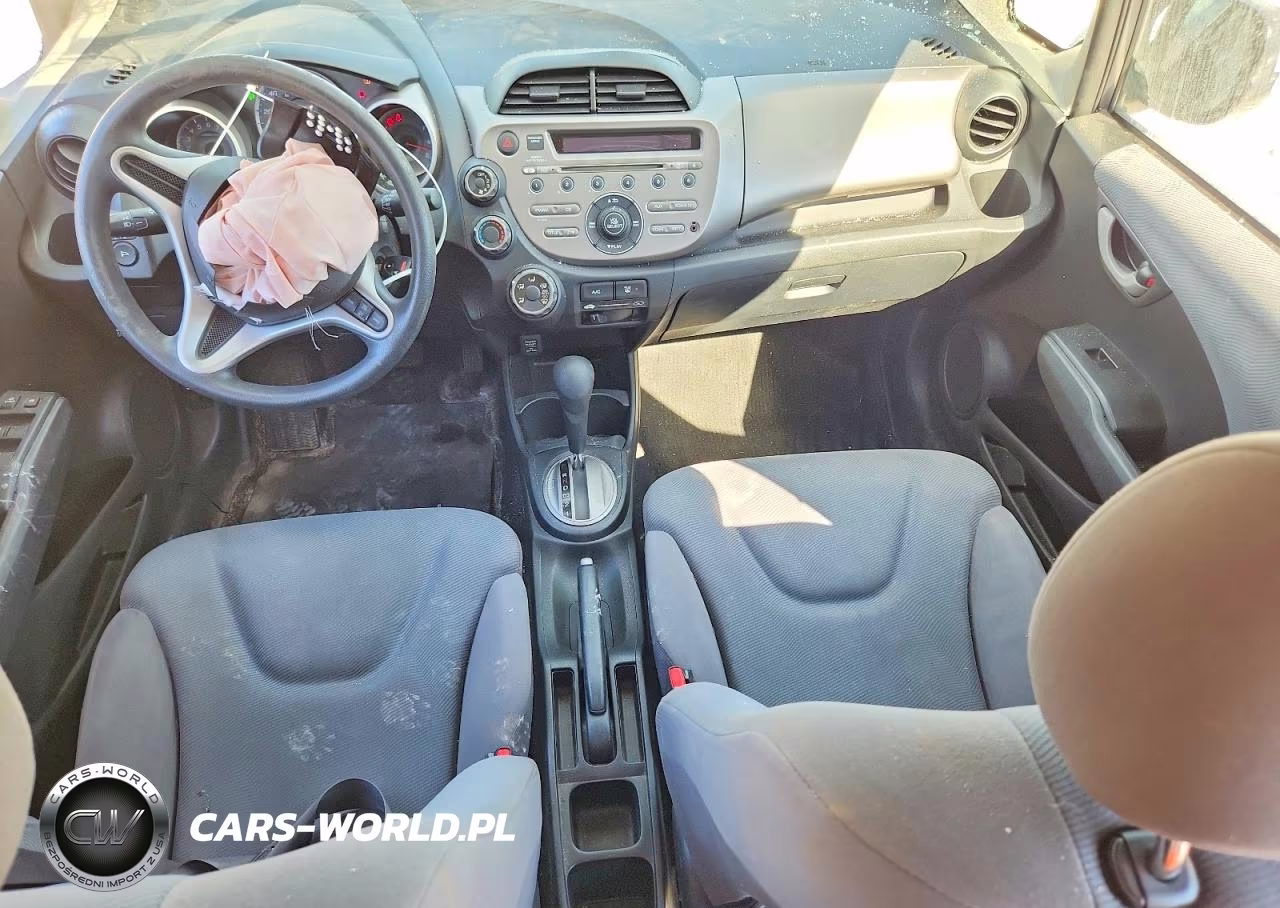 2012 Honda Fit VIN:JHMGE8H38CC017188 - 8