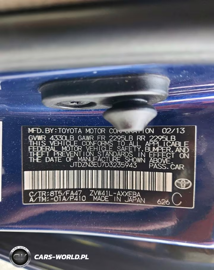 2013 Toyota Prius V Three VIN:JTDZN3EU7D3235943 - 12