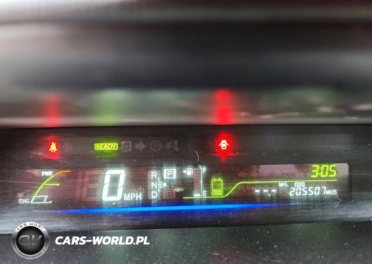 2013 Toyota Prius V Three VIN:JTDZN3EU7D3235943 - 9