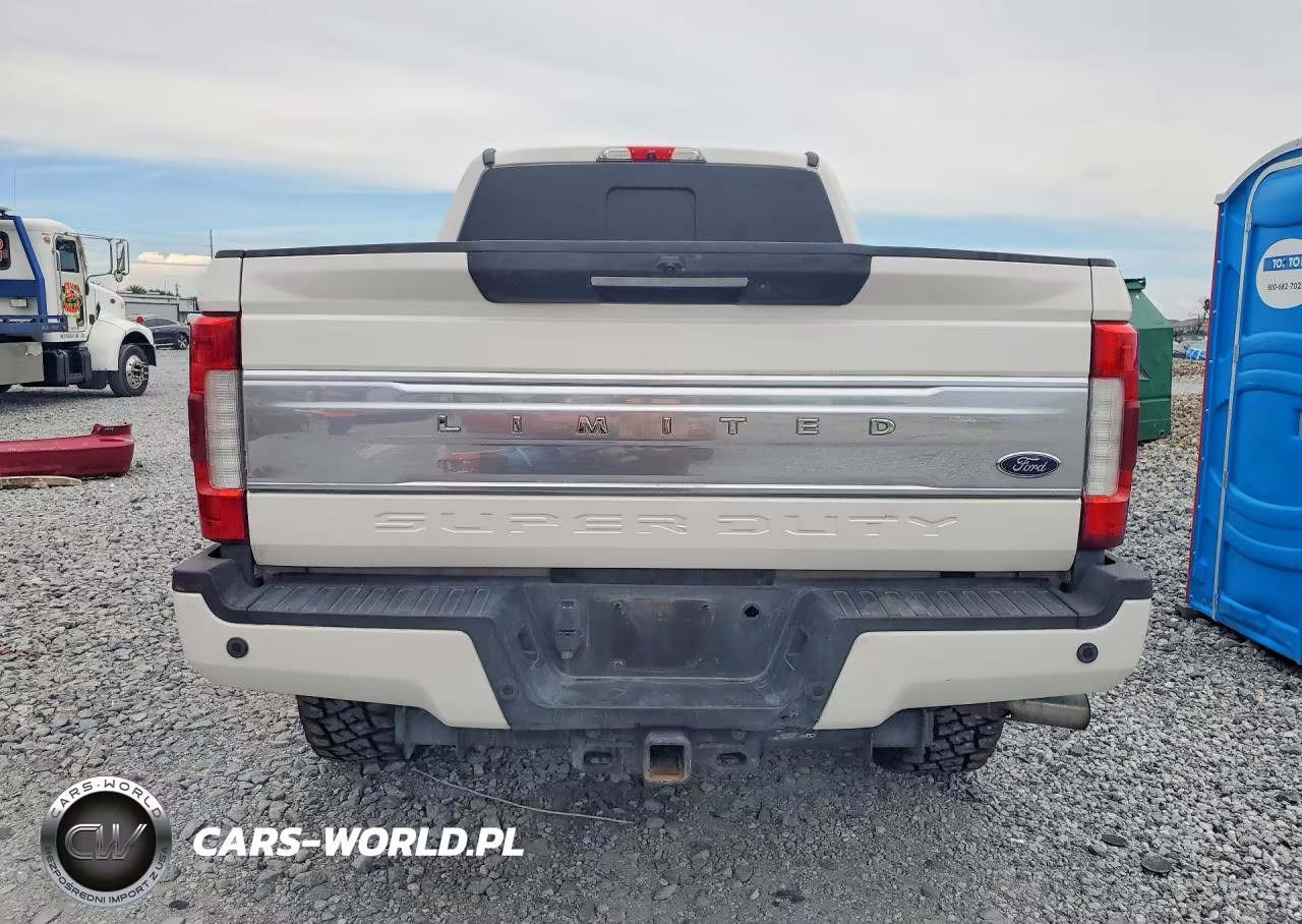 2018 Ford F250 Super Duty VIN:1FT7W2BT2JEC75096 - 6