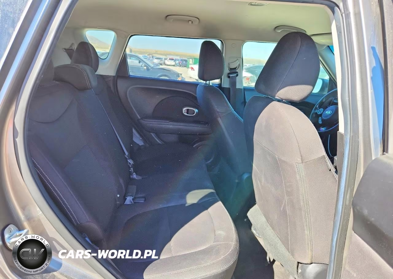 2017 Kia Soul Base VIN:KNDJN2A21H7476066 - 10