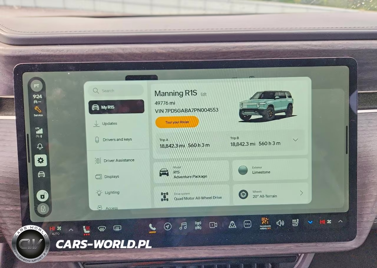2023 Rivian R1S Adventure VIN:7PDSGABA7PN004553 - 9