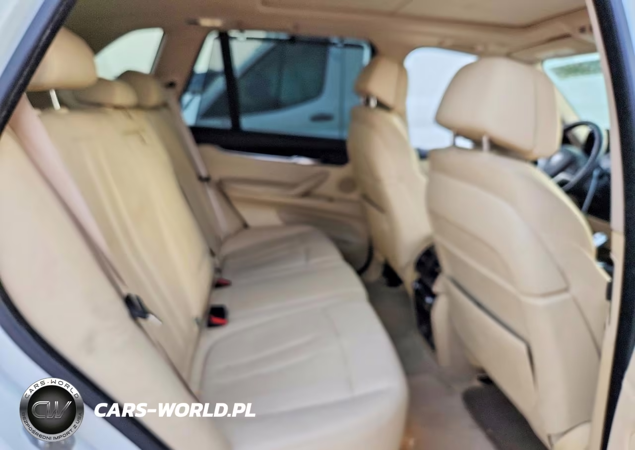 2014 BMW X5 xDrive35I VIN:5UXKR0C52E0K44499 - 11
