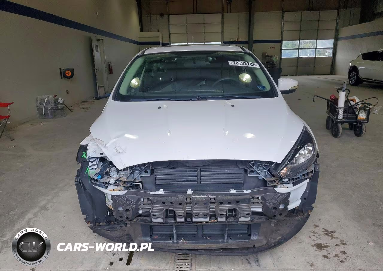 2017 Ford Focus Sel VIN:1FADP3M25HL213049 - 5