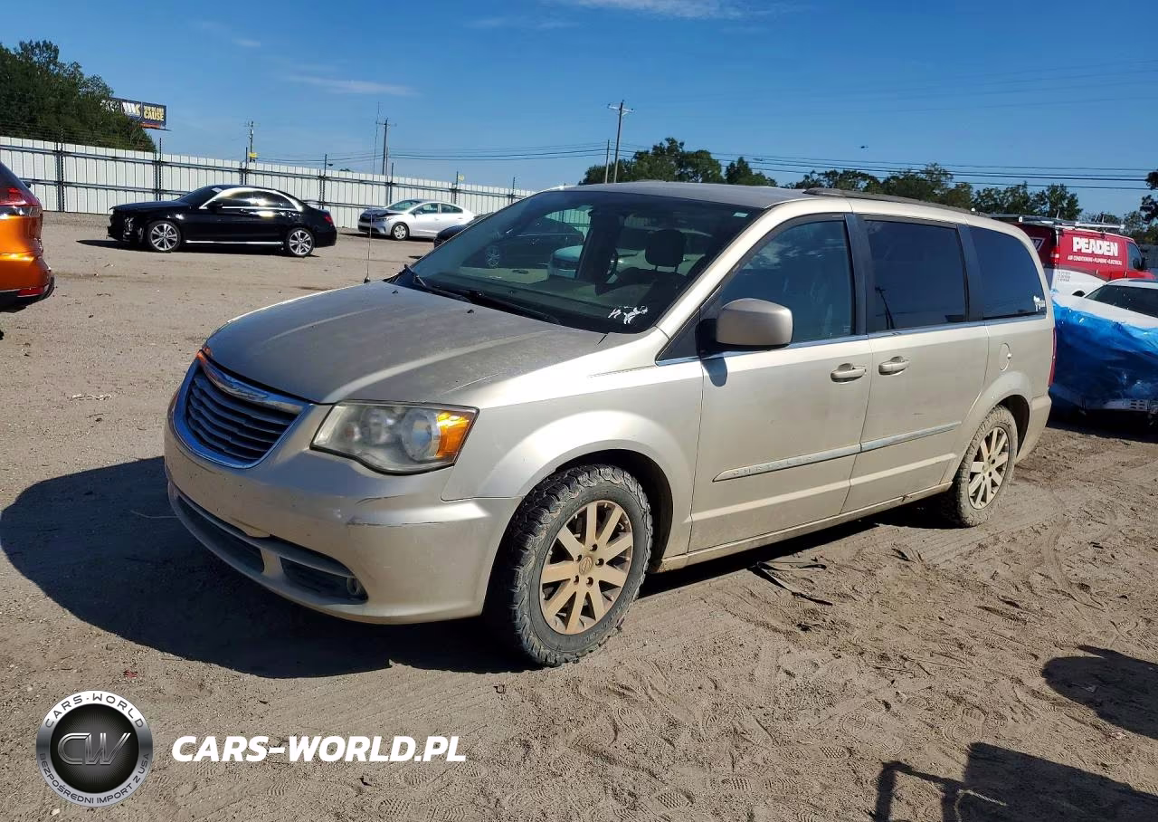 2014 Chrysler Town & Country Touring