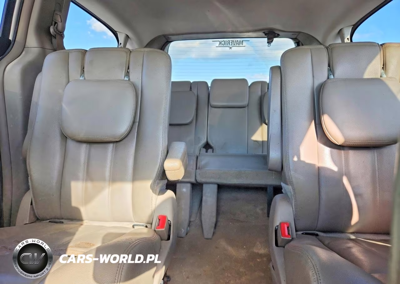 2014 Chrysler Town & Country Touring VIN:2C4RC1BG6ER437321 - 10