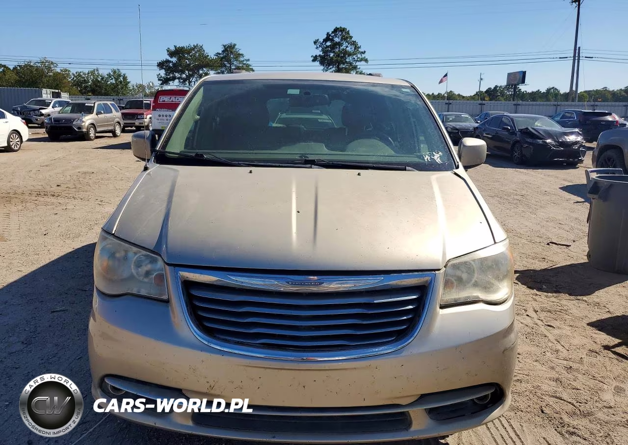 2014 Chrysler Town & Country Touring VIN:2C4RC1BG6ER437321 - 5