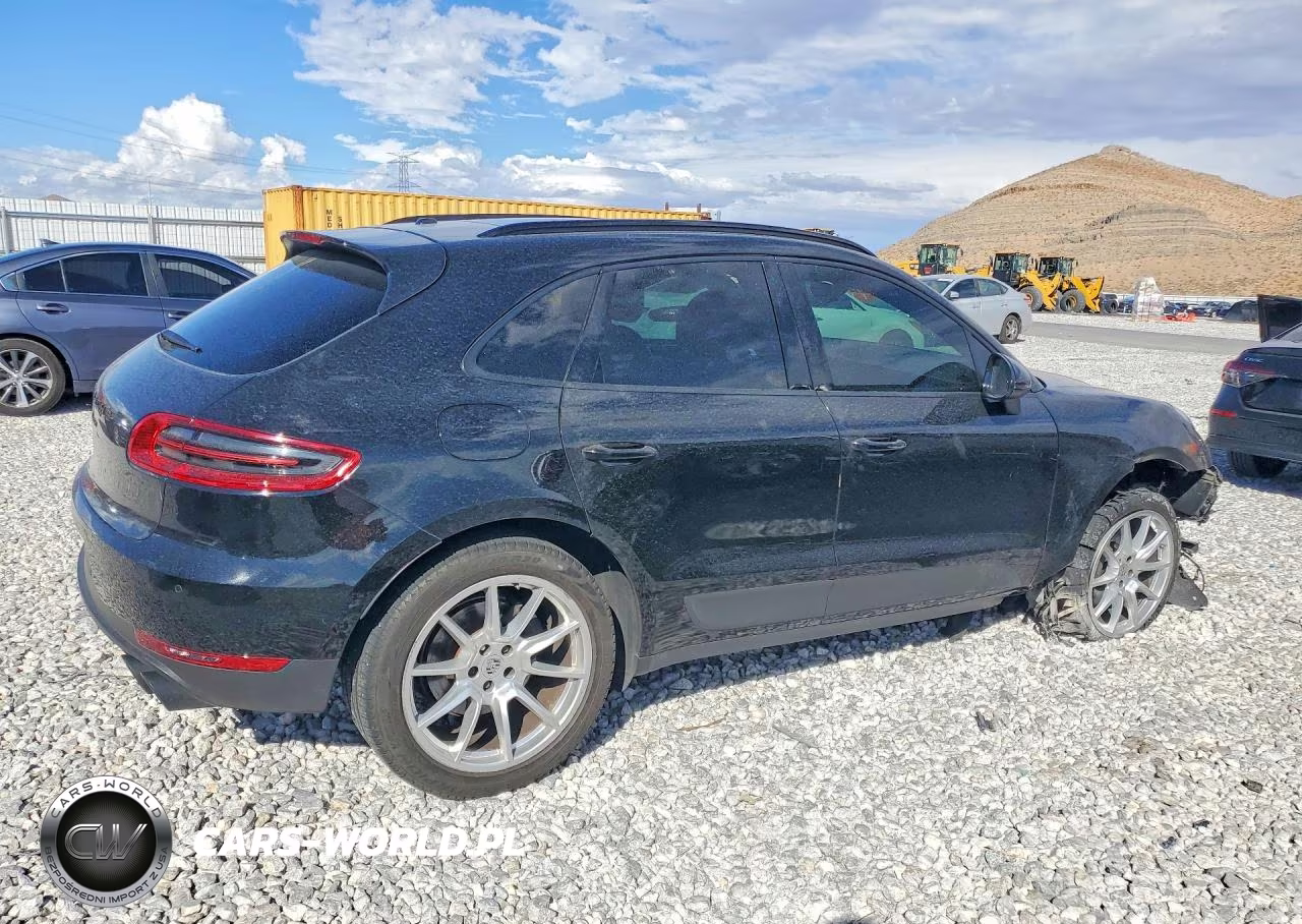 2018 Porsche Macan VIN:WP1AA2A59JLB02158 - 3