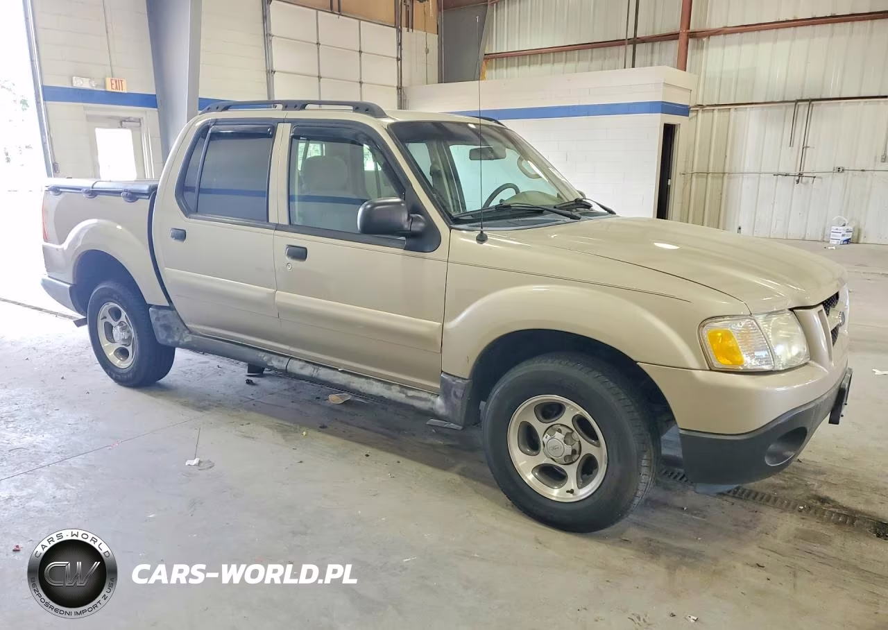 2004 Ford Explorer Sport Trac VIN:1FMZU67K74UC08537 - 4