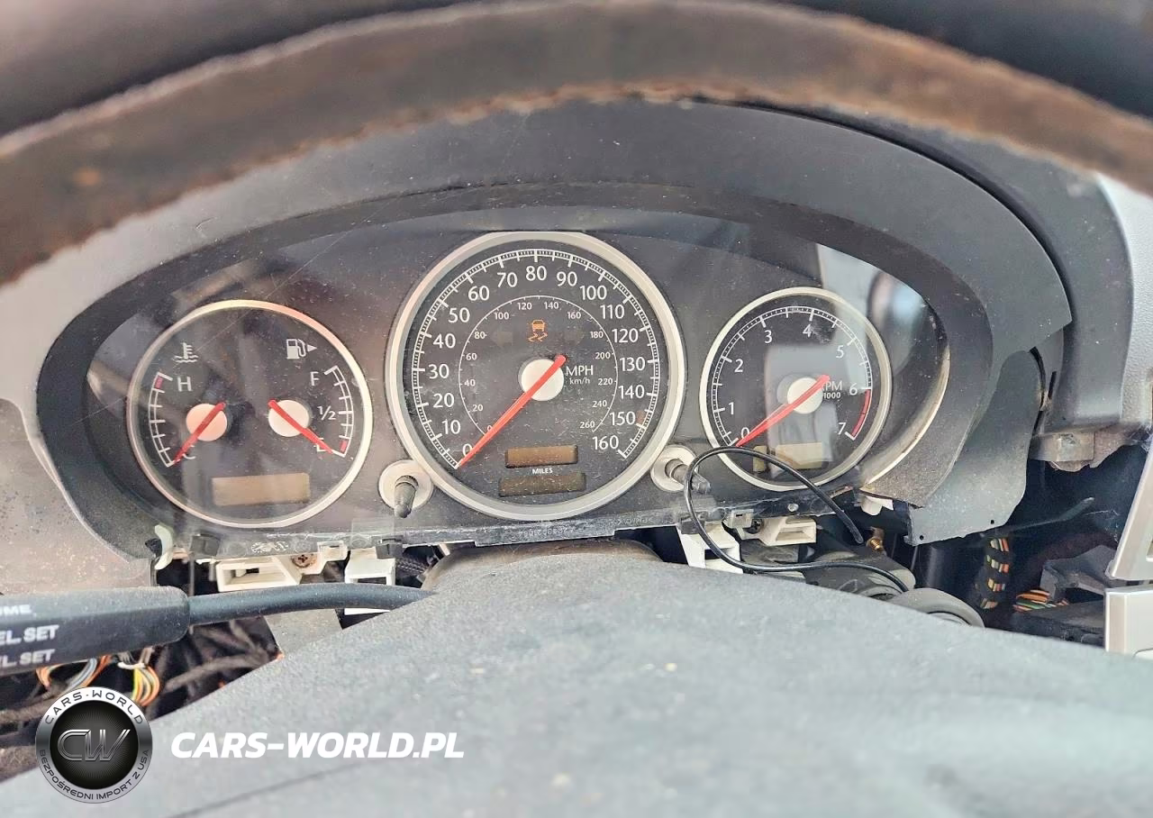 2005 Chrysler Crossfire Limited VIN:1C3AN65L25X025562 - 9