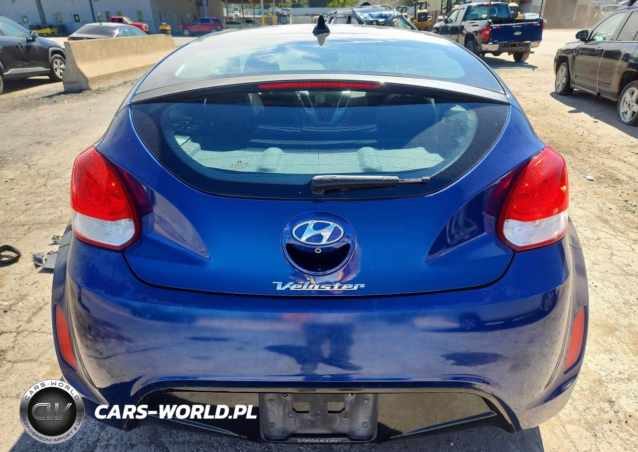 2017 Hyundai Veloster Value Edition VIN:KMHTC6AD4HU316591 - 6