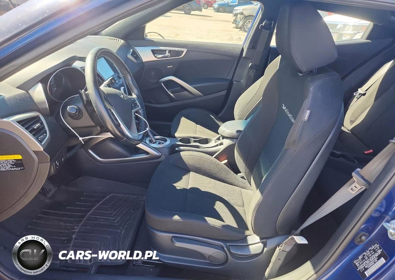 2017 Hyundai Veloster Value Edition VIN:KMHTC6AD4HU316591 - 7
