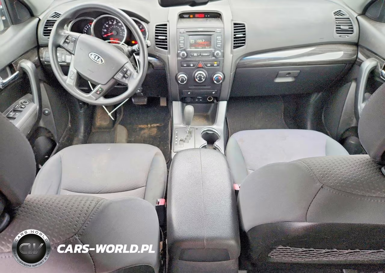2013 Kia Sorento Lx VIN:5XYKT3A63DG379046 - 8