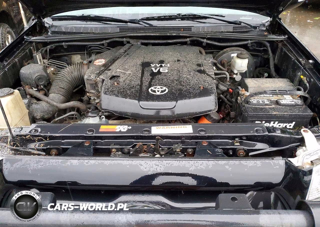 2013 Toyota Tacoma V6 VIN:3TMLU4EN2DM113741 - 11
