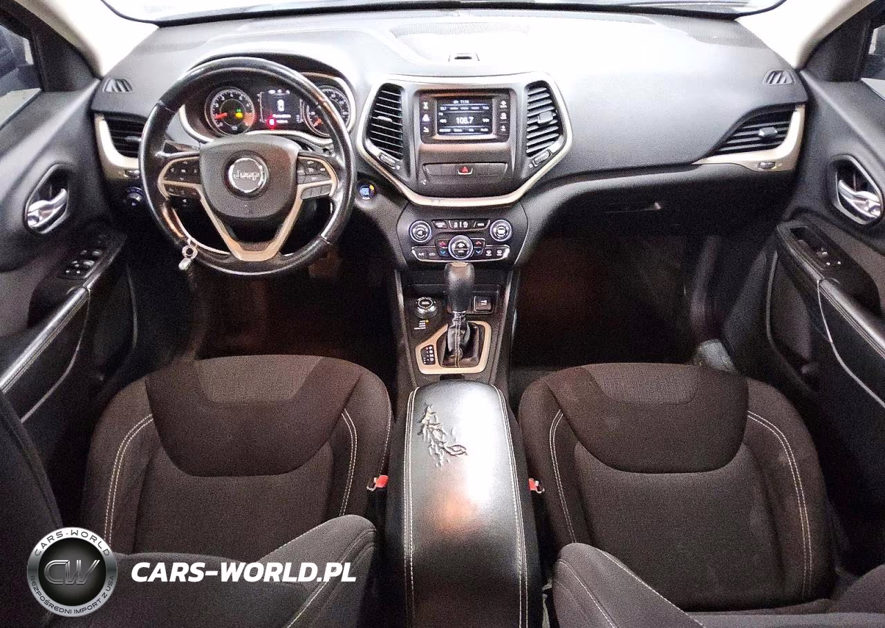 2015 Jeep Cherokee Latitude VIN:1C4PJMCS4FW528677 - 8