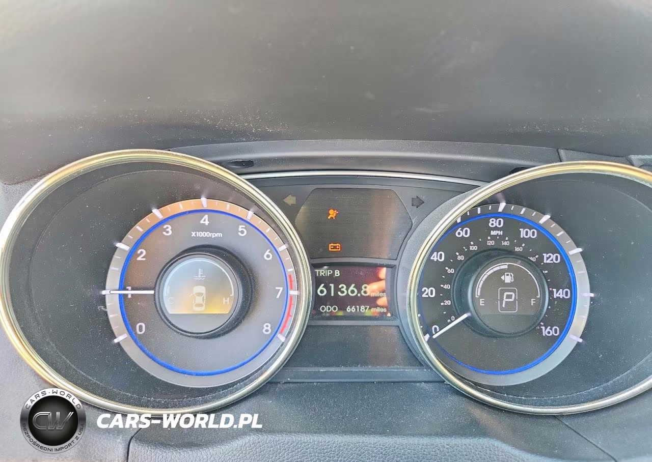 2011 Hyundai Sonata Gls VIN:5NPEB4ACXBH115212 - 9