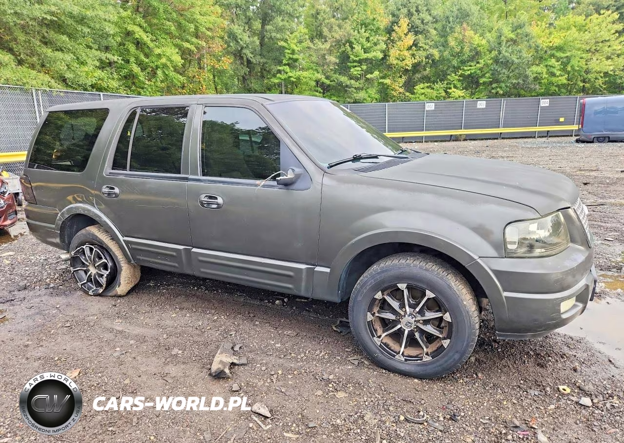 2004 Ford Expedition Eddie Bauer VIN:1FMPU17L64LB12987 - 4
