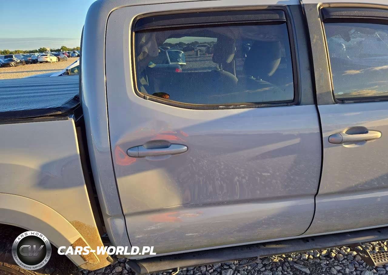 2019 Toyota Tacoma Trd Sport VIN:3TMAZ5CN5KM113957 - 10