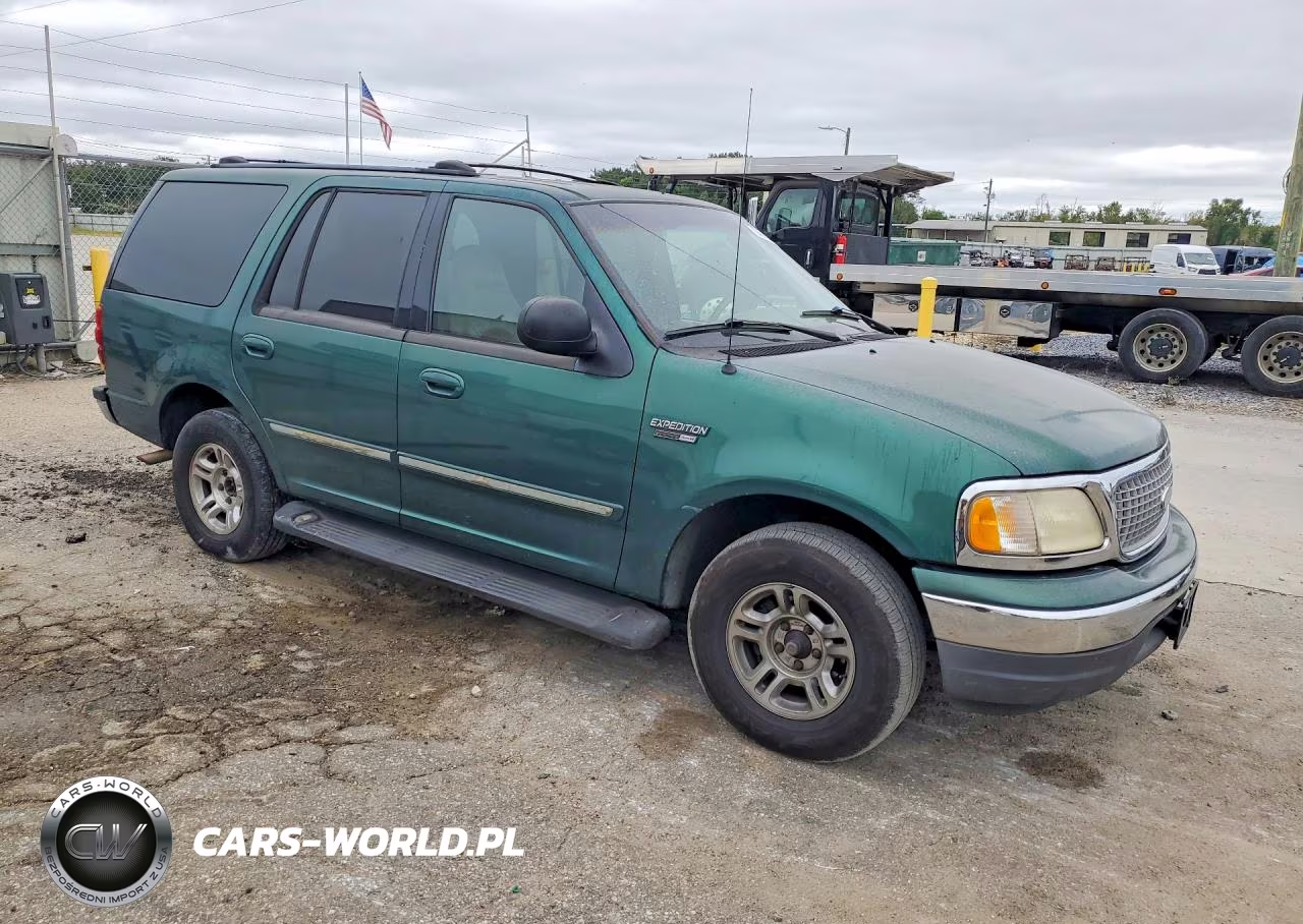 1999 Ford Expedition VIN:1FMRU1767XLB43964 - 4