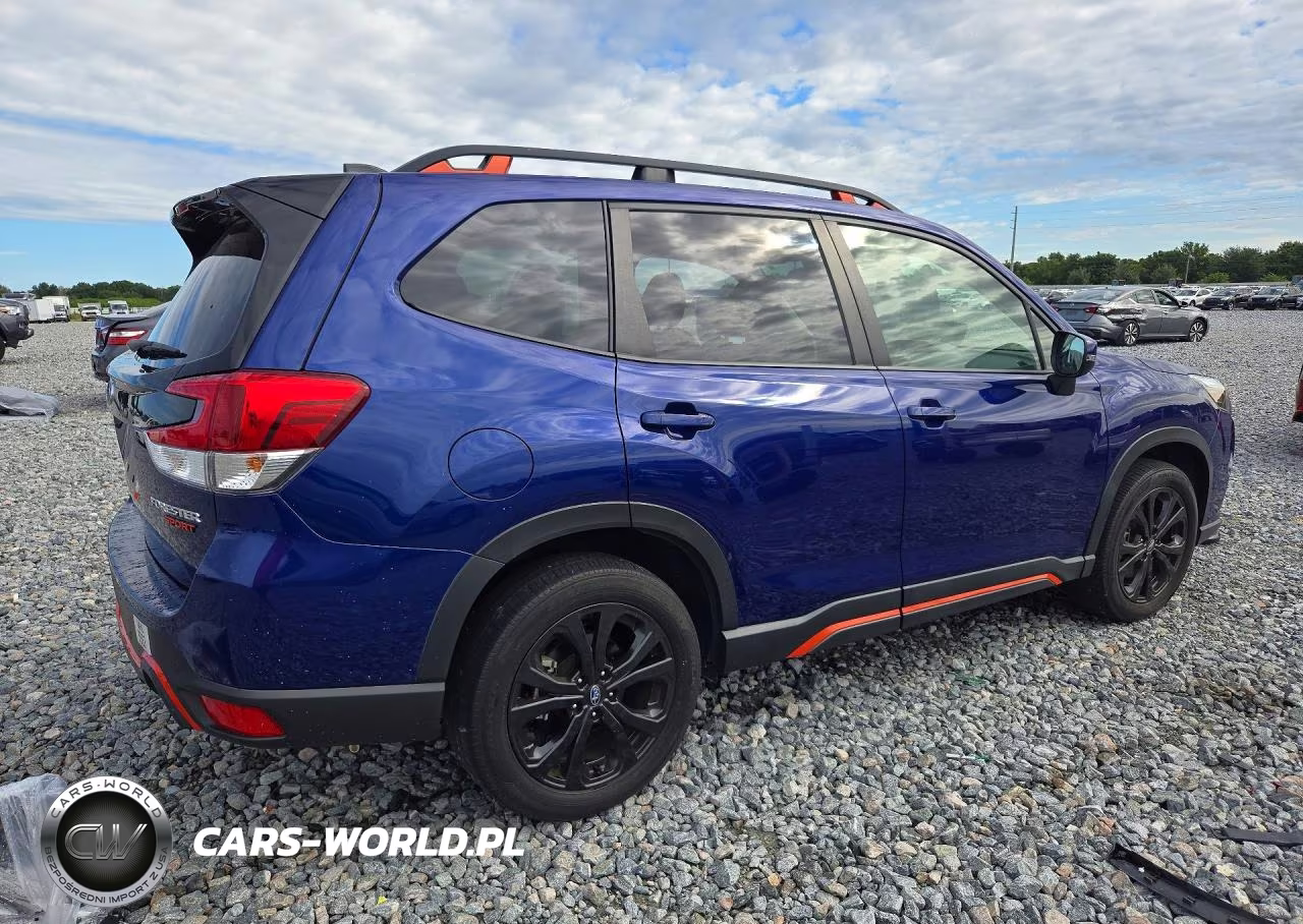 2024 Subaru Forester Sport VIN:JF2SKAGC8RH439780 - 3