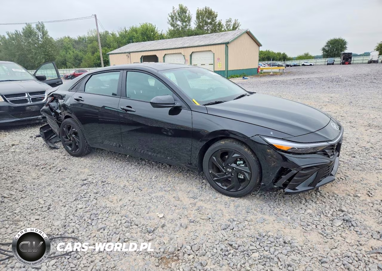 2026 Hyundai Elantra Sel Sport Plus VIN:KMHLM4DGXTU260849 - 4