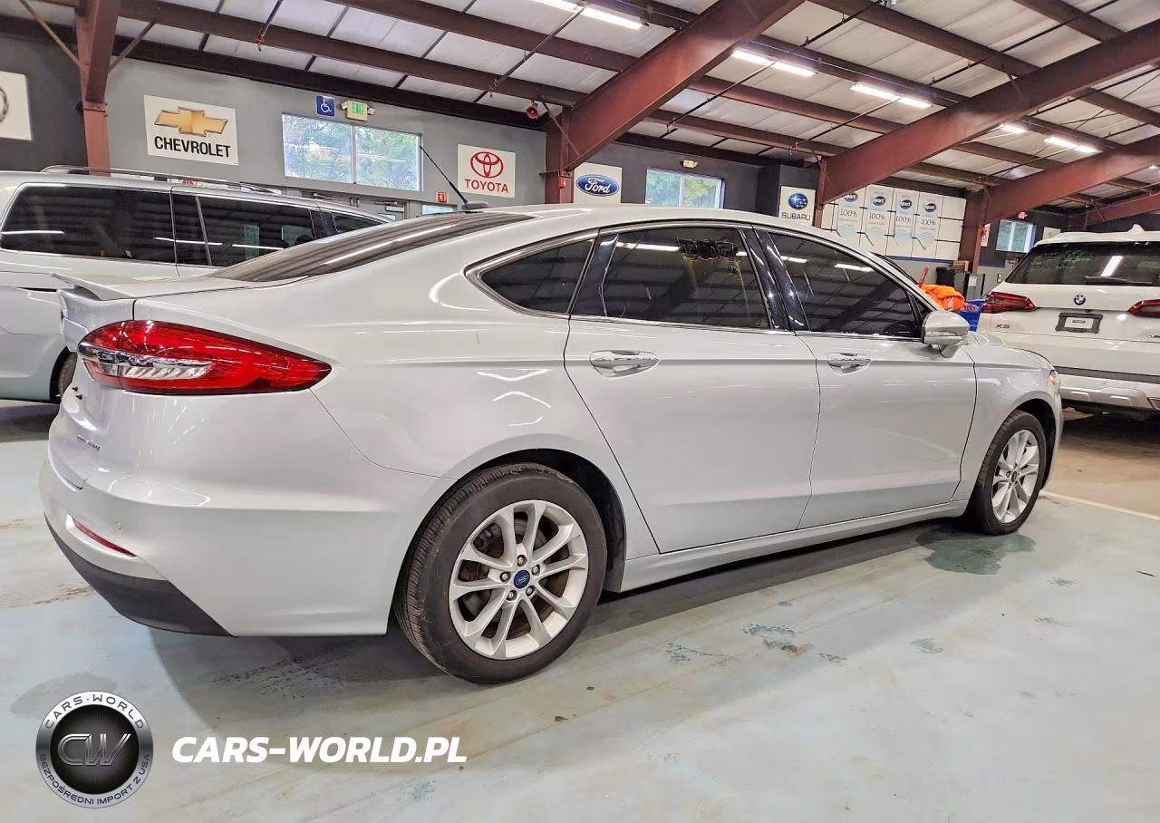 2019 Ford Fusion Titanium VIN:3FA6P0SU9KR157394 - 3