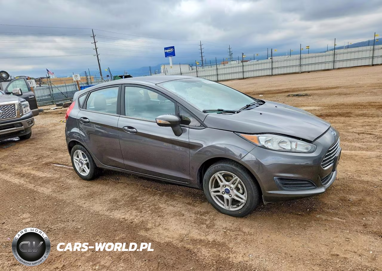 2017 Ford Fiesta Se VIN:3FADP4EJ6HM158038 - 4