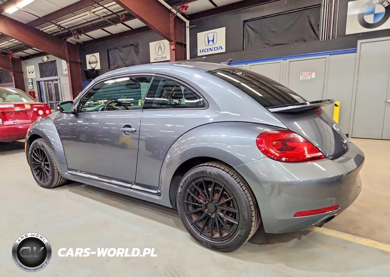 2013 Volkswagen Beetle Turbo VIN:3VWV67AT6DM643359 - 2