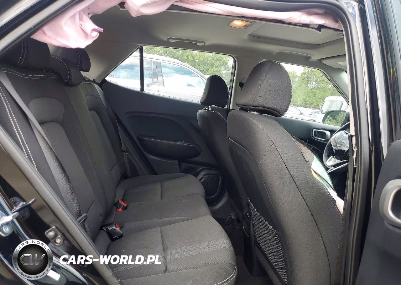 2026 Hyundai Venue Sel VIN:KMHRC8A31TU466034 - 11