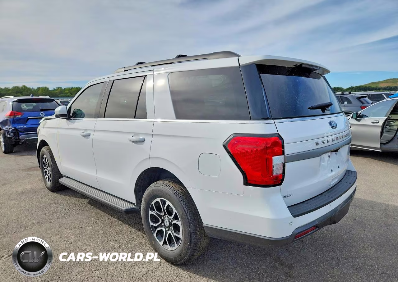 2024 Ford Expedition Xlt VIN:1FMJU1H82REB00413 - 2