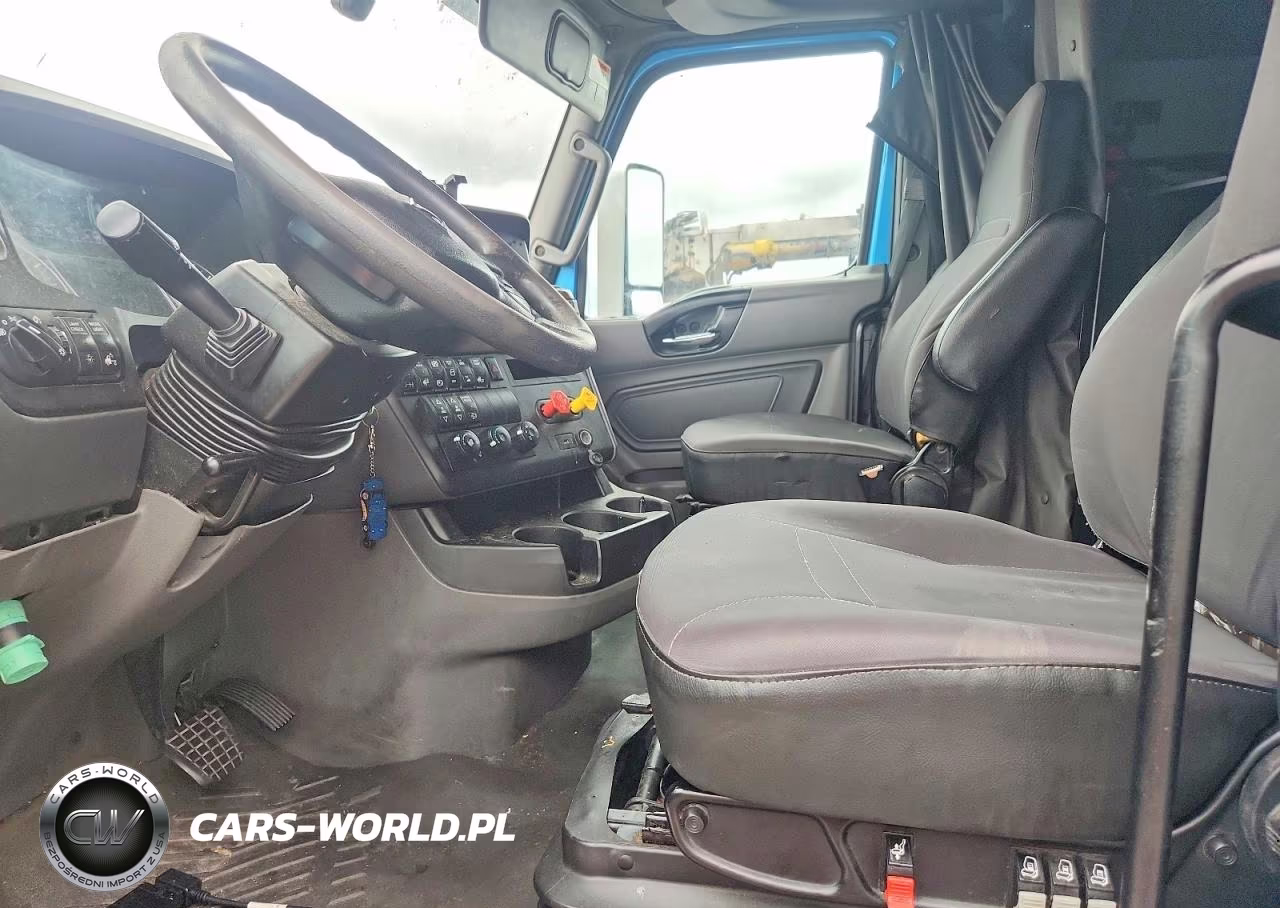 2020 International Lt625 Semi Truck VIN:3HSKZAPR9LN551507 - 7