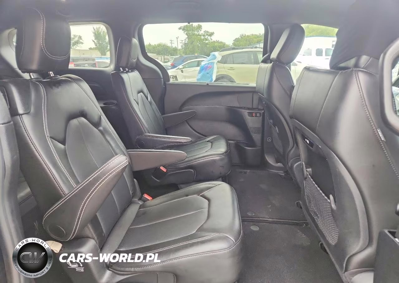 2025 Chrysler Pacifica Select VIN:2C4RC1BG7SR521188 - 11