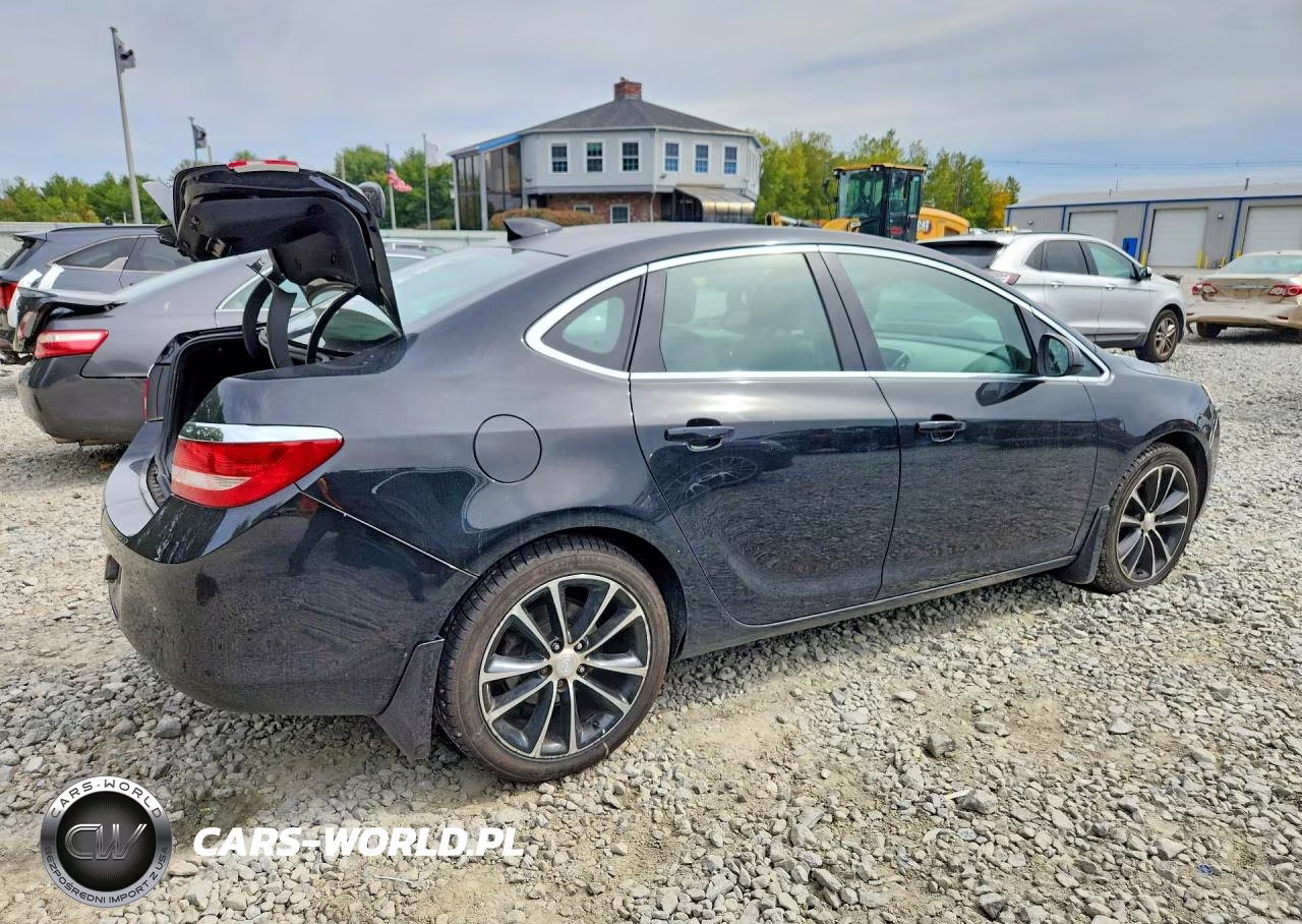 2016 Buick Verano Sport Touring VIN:1G4PW5SK3G4173082 - 3