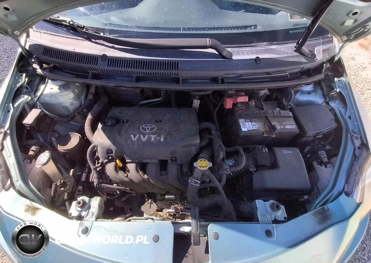 2010 Toyota Yaris Base VIN:JTDBT4K39A4072856 - 11