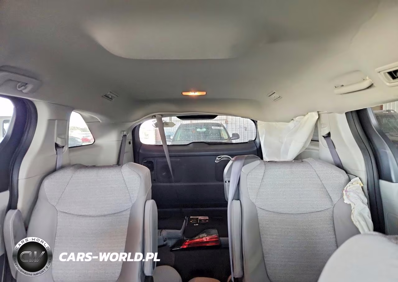 2022 Toyota Sienna Le VIN:5TDKRKEC1NS118575 - 10