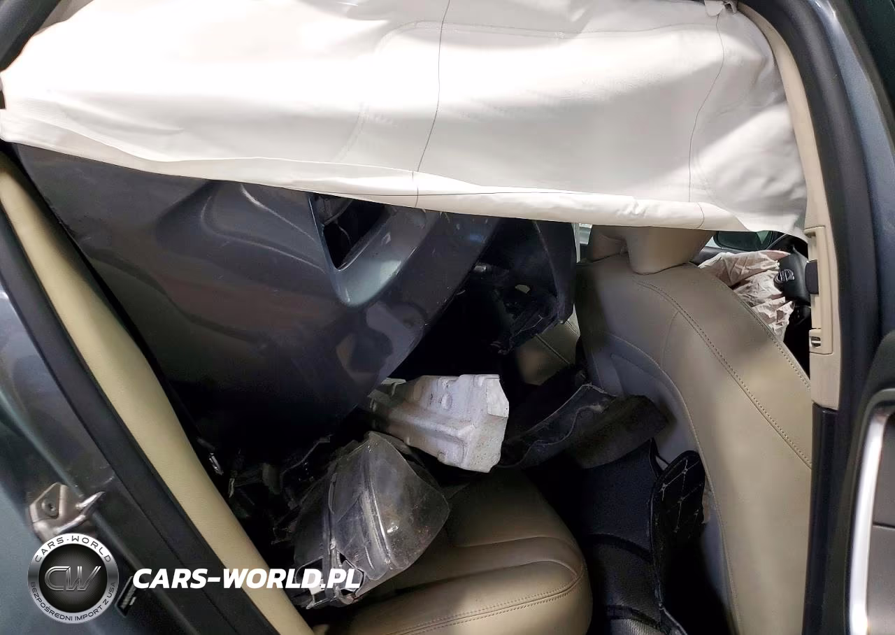 2017 Volvo V60 T5 Premier VIN:YV140MEK0H1331227 - 10