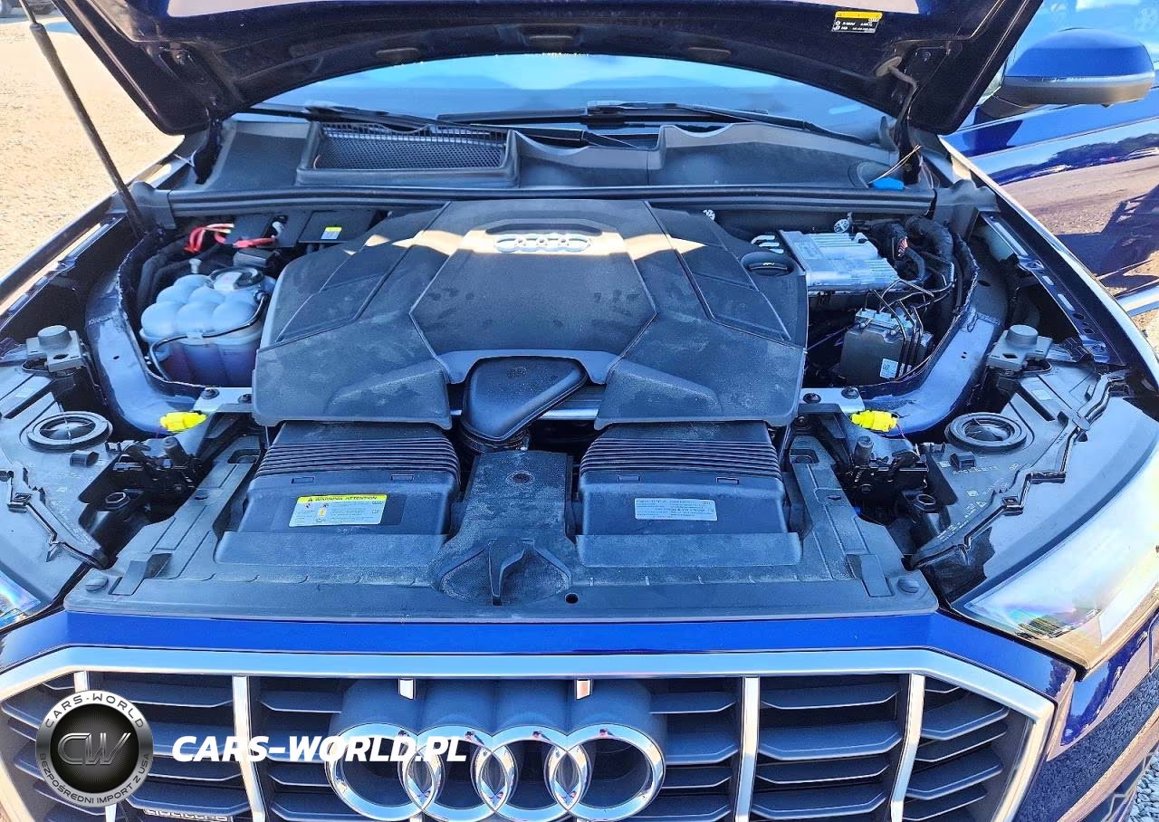 2021 Audi Q7 Premium Plus VIN:WA1LXAF72MD039958 - 12