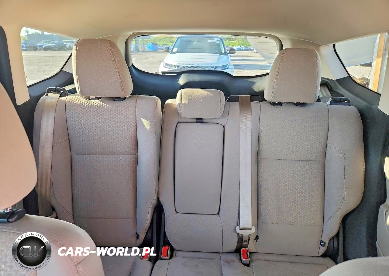2017 Ford Escape Se VIN:1FMCU0GD4HUA84186 - 10