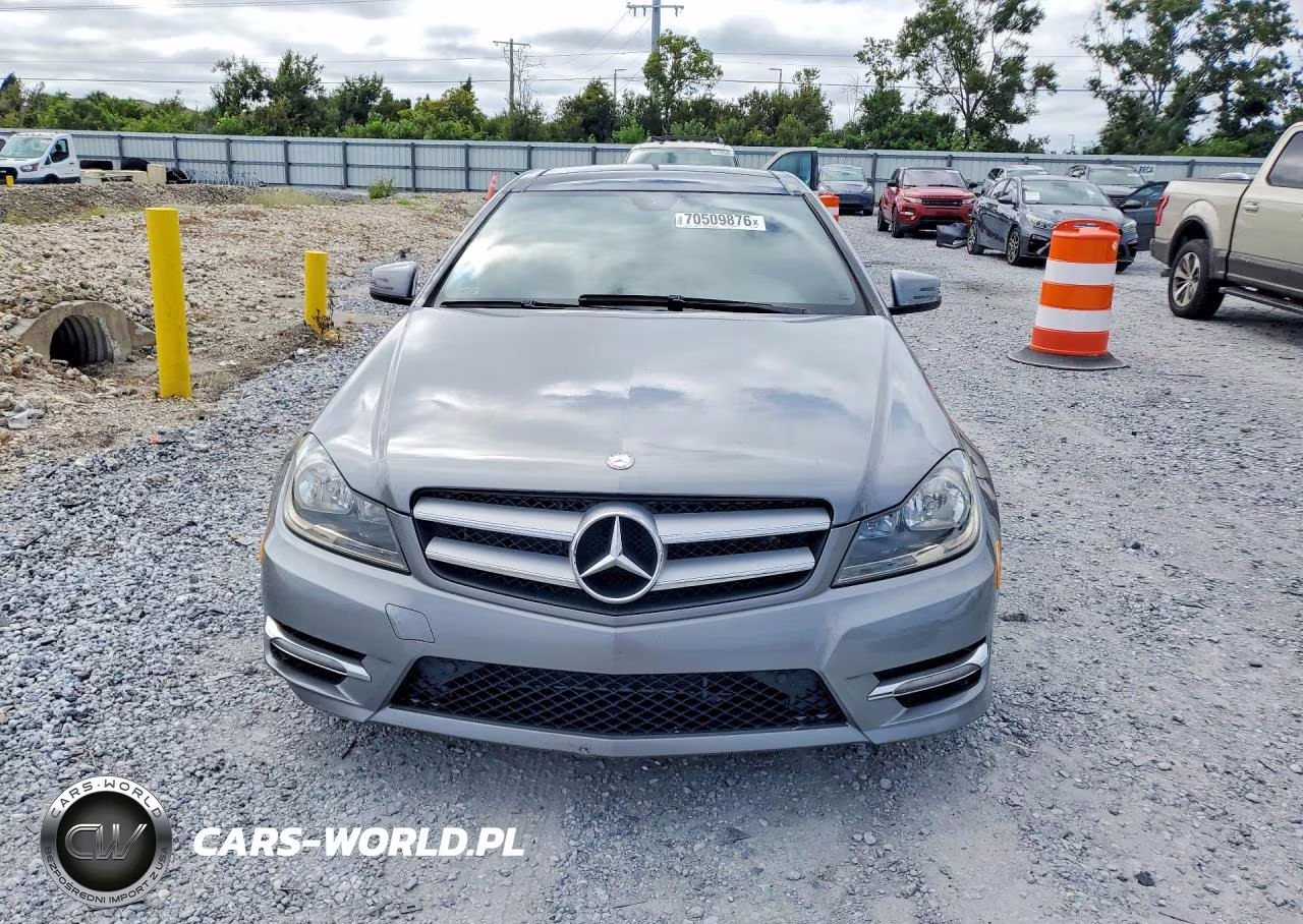 2012 Mercedes-Benz C 350 VIN:WDDGJ5HB3CF734704 - 5