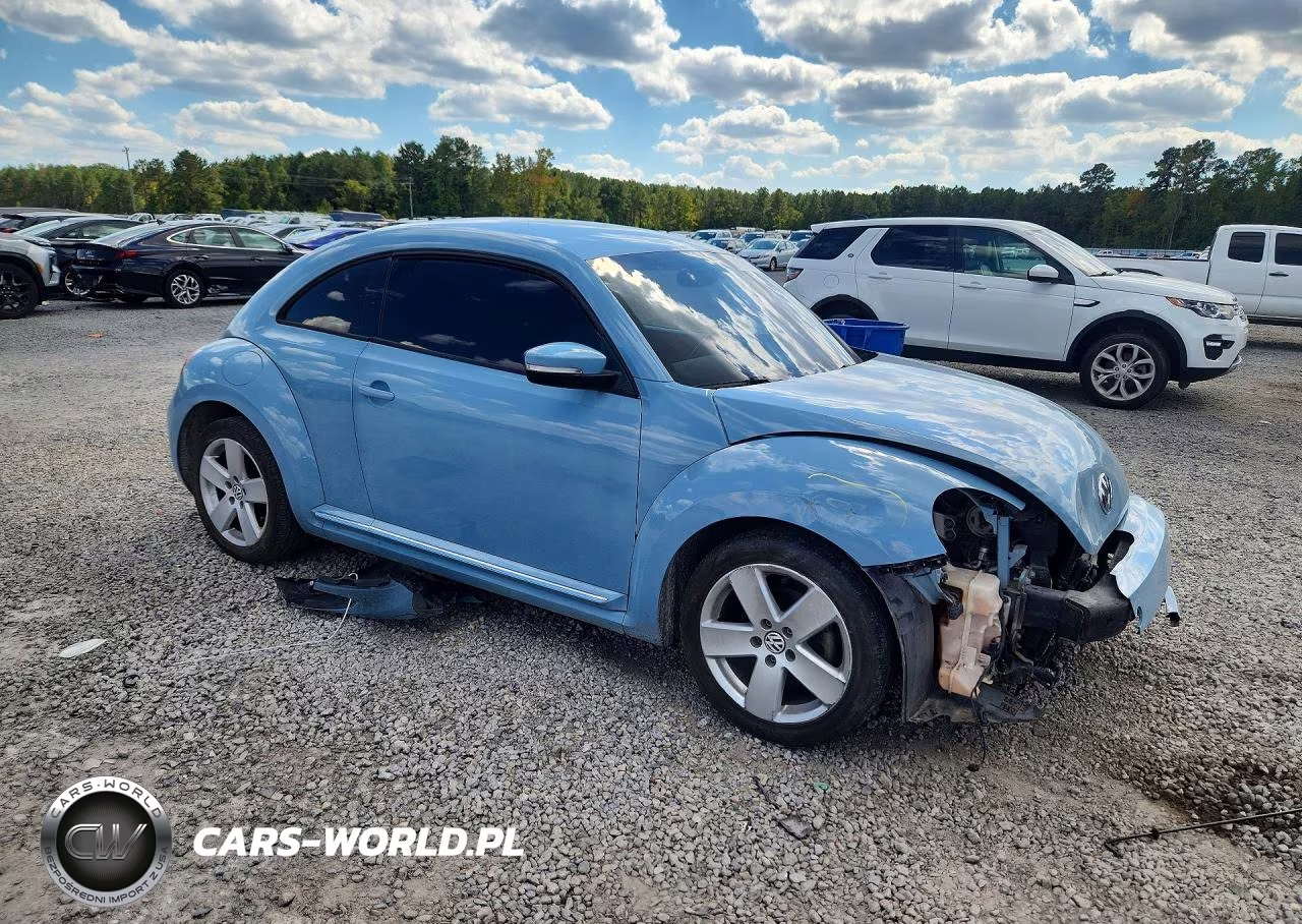 2012 Volkswagen Beetle VIN:3VWJP7AT3CM601094 - 4