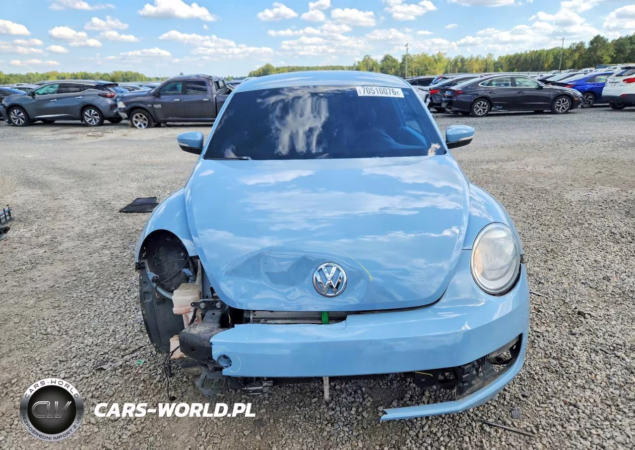 2012 Volkswagen Beetle VIN:3VWJP7AT3CM601094 - 5