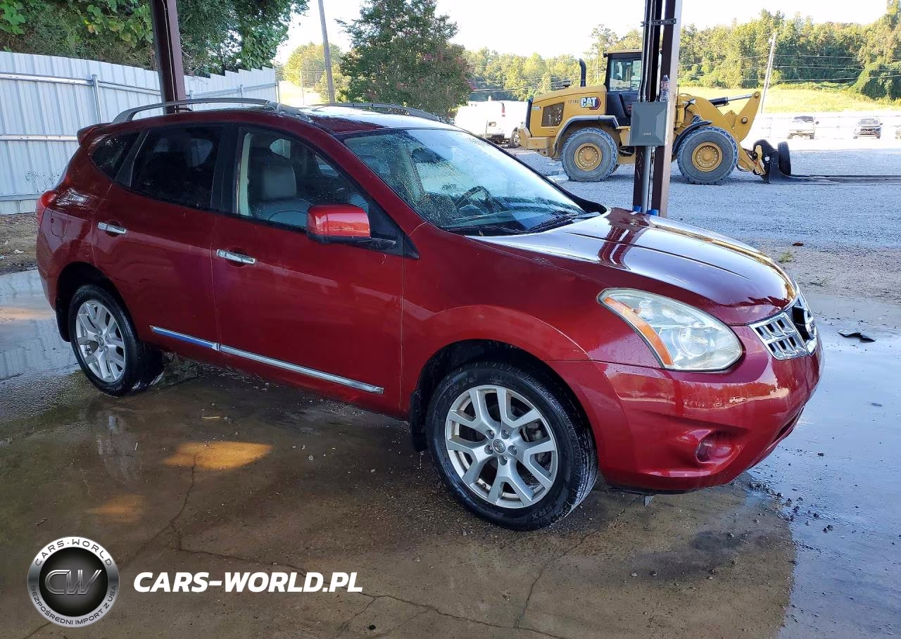 2013 Nissan Rogue S VIN:JN8AS5MT3DW513220 - 4